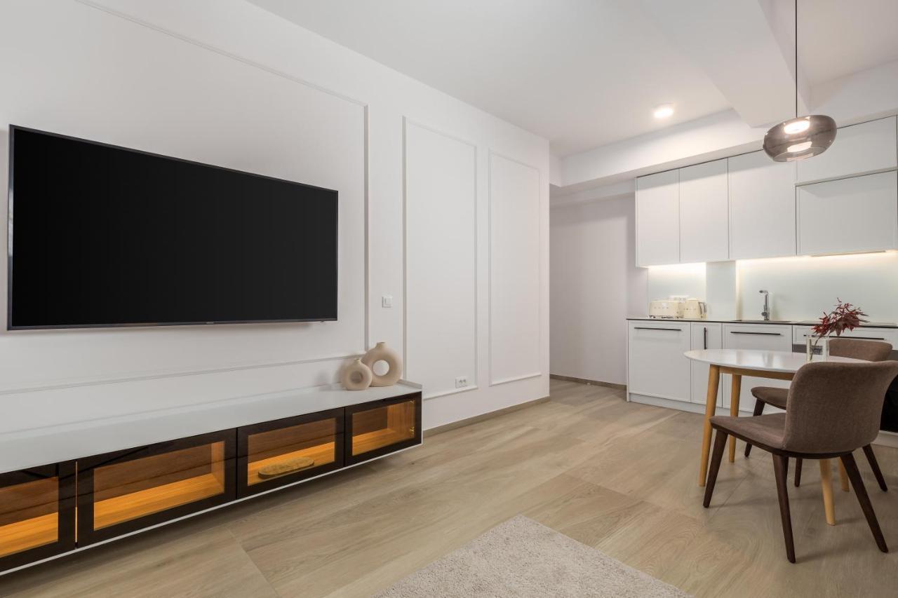 Studio Apartments In Center Of Opatija Exteriör bild